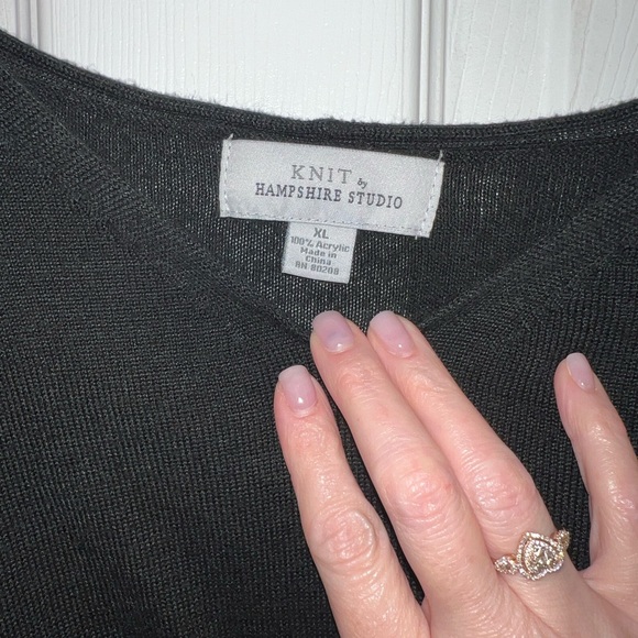 Knit by Hampshire Studio Top. Size XL. EUC - Picture 3 of 4